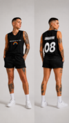 Maillot de basket personnalisable Bienvenue au Club LGBTQIA+ avec prénom et numéro personnalisés.